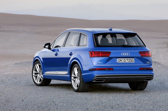 再創休旅車新巔峰 全新16 Audi Q7 駛出 Insert Magazine